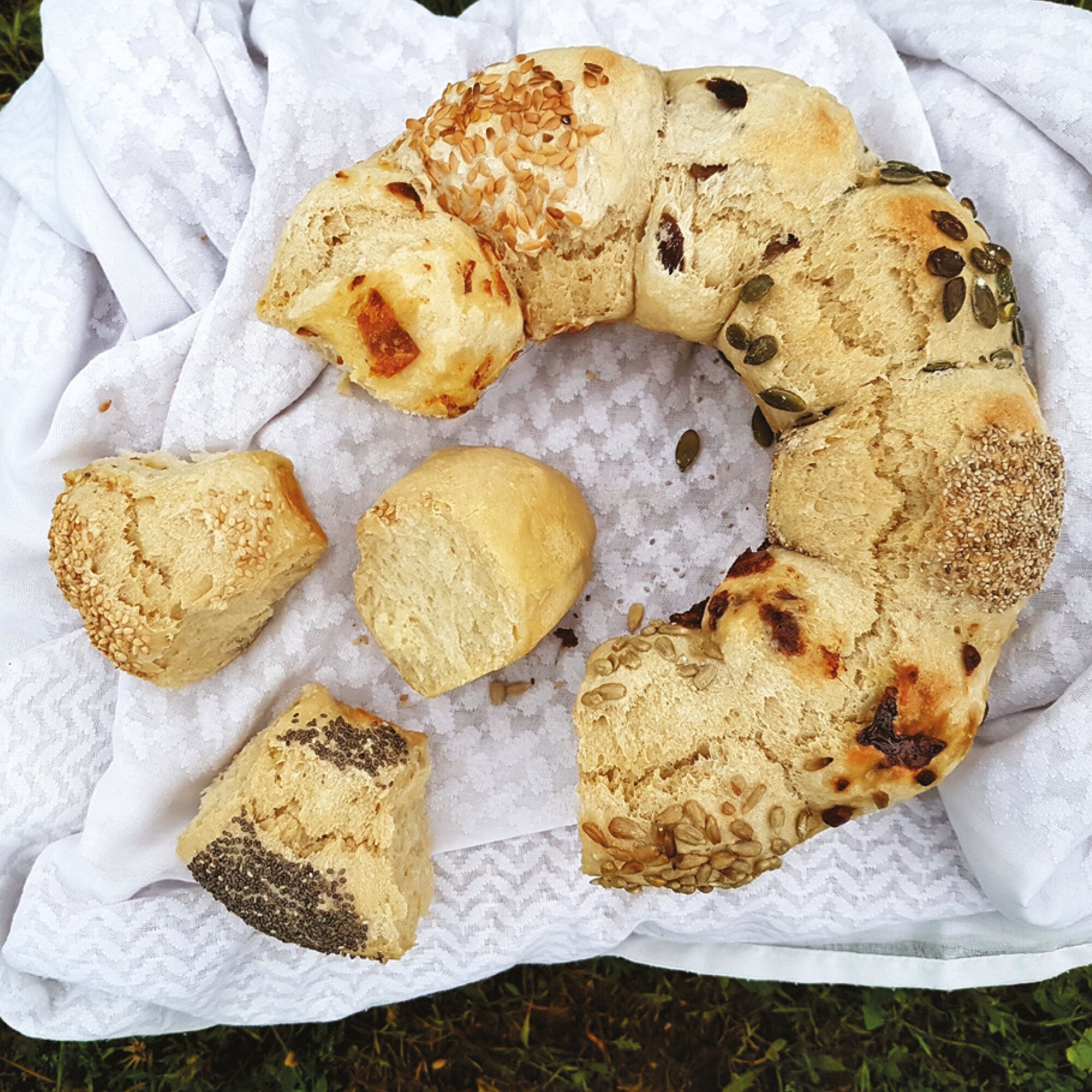 Omnia Brot backen einfach & lecker – Przepisy na piekarnik Omnia – Książka o pieczeniu
