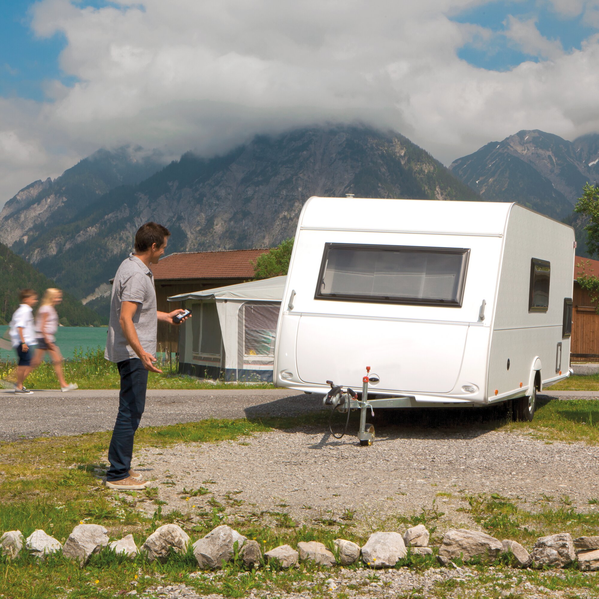 AL-KO Pomoc manewrowa AL-KO Mammut Single Axle S22