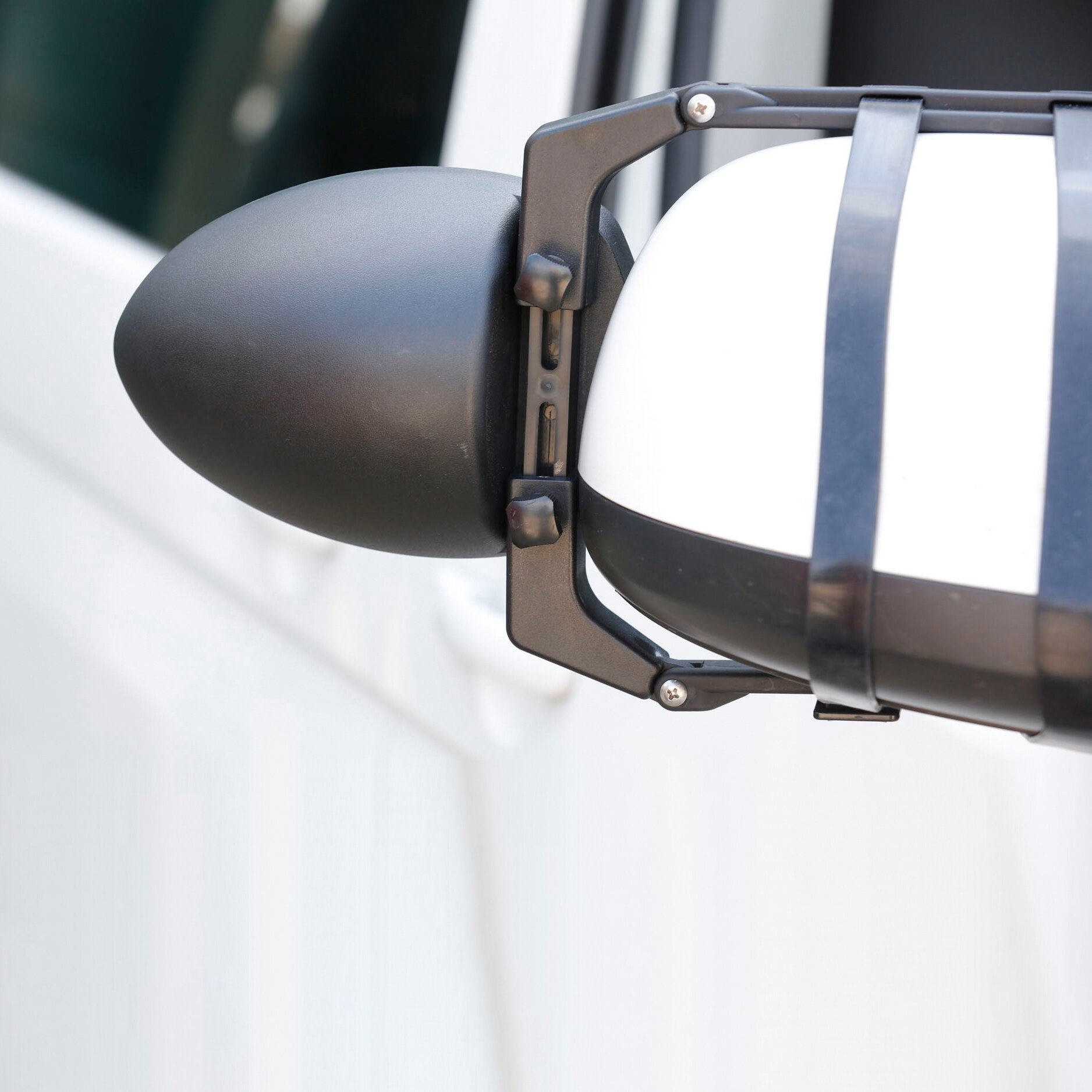 Brunner Holowanie lusterka Oros Ang