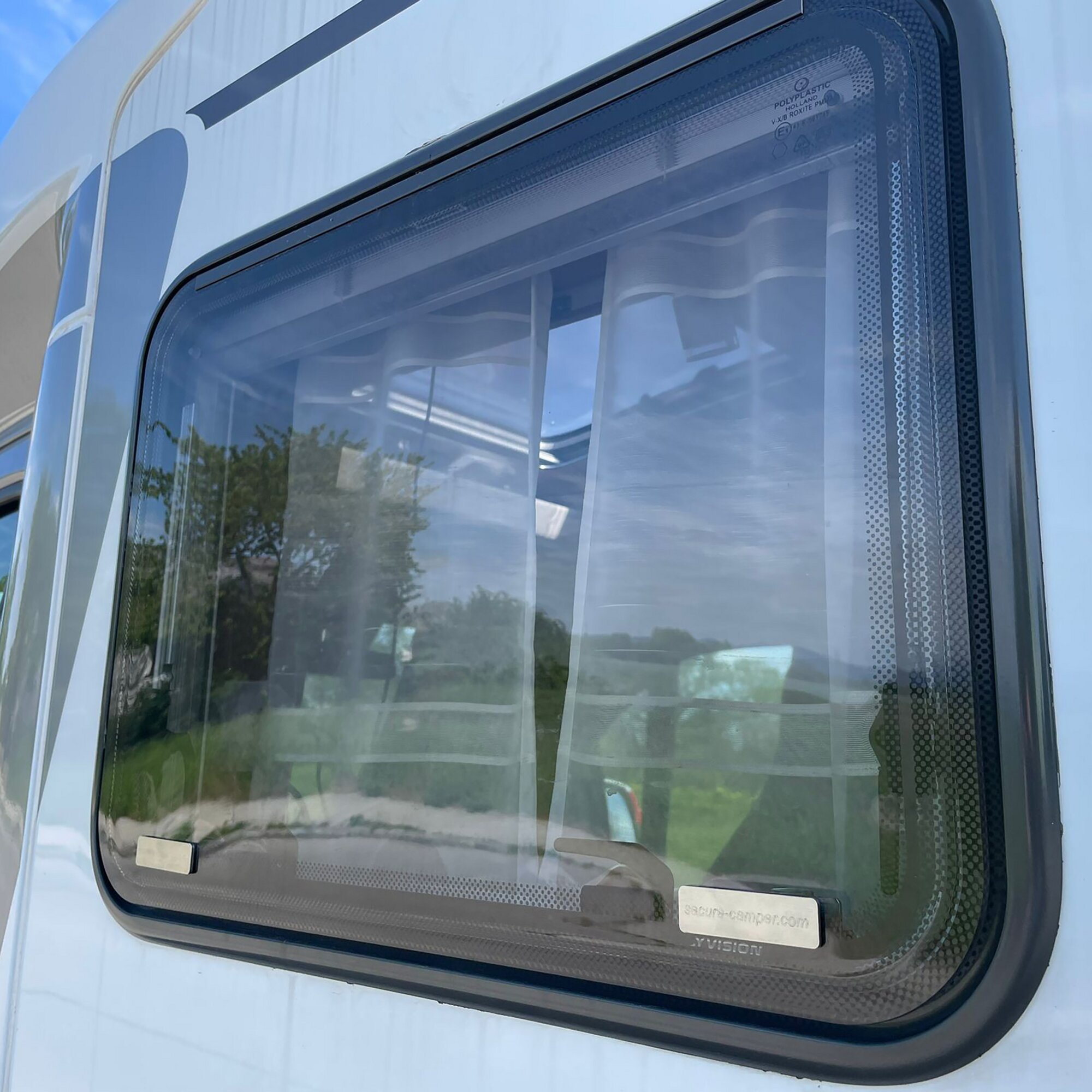 secure camper Osłona okienna do ramy Aero, srebrna, S