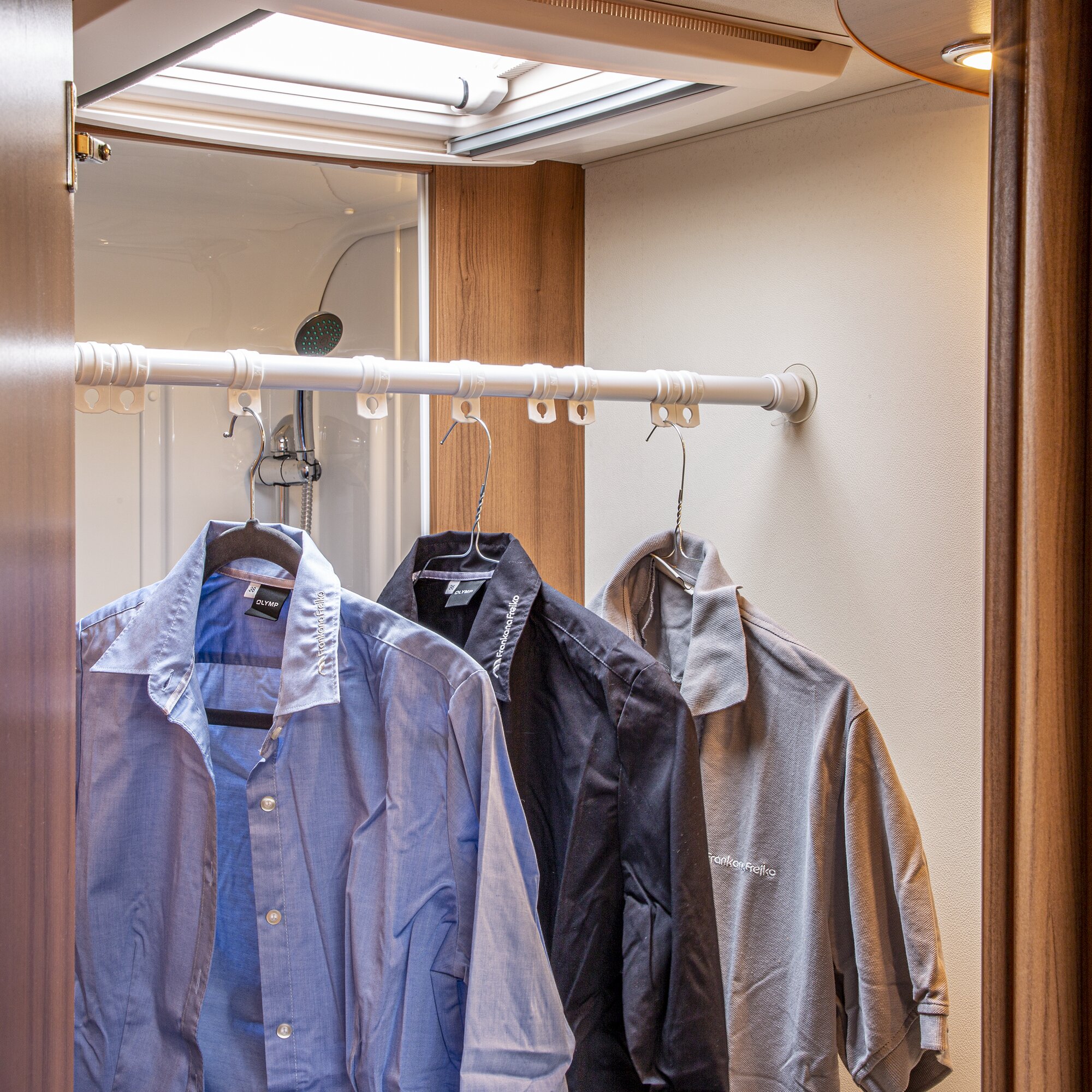 IPV Teleskopowy drążek na ubrania