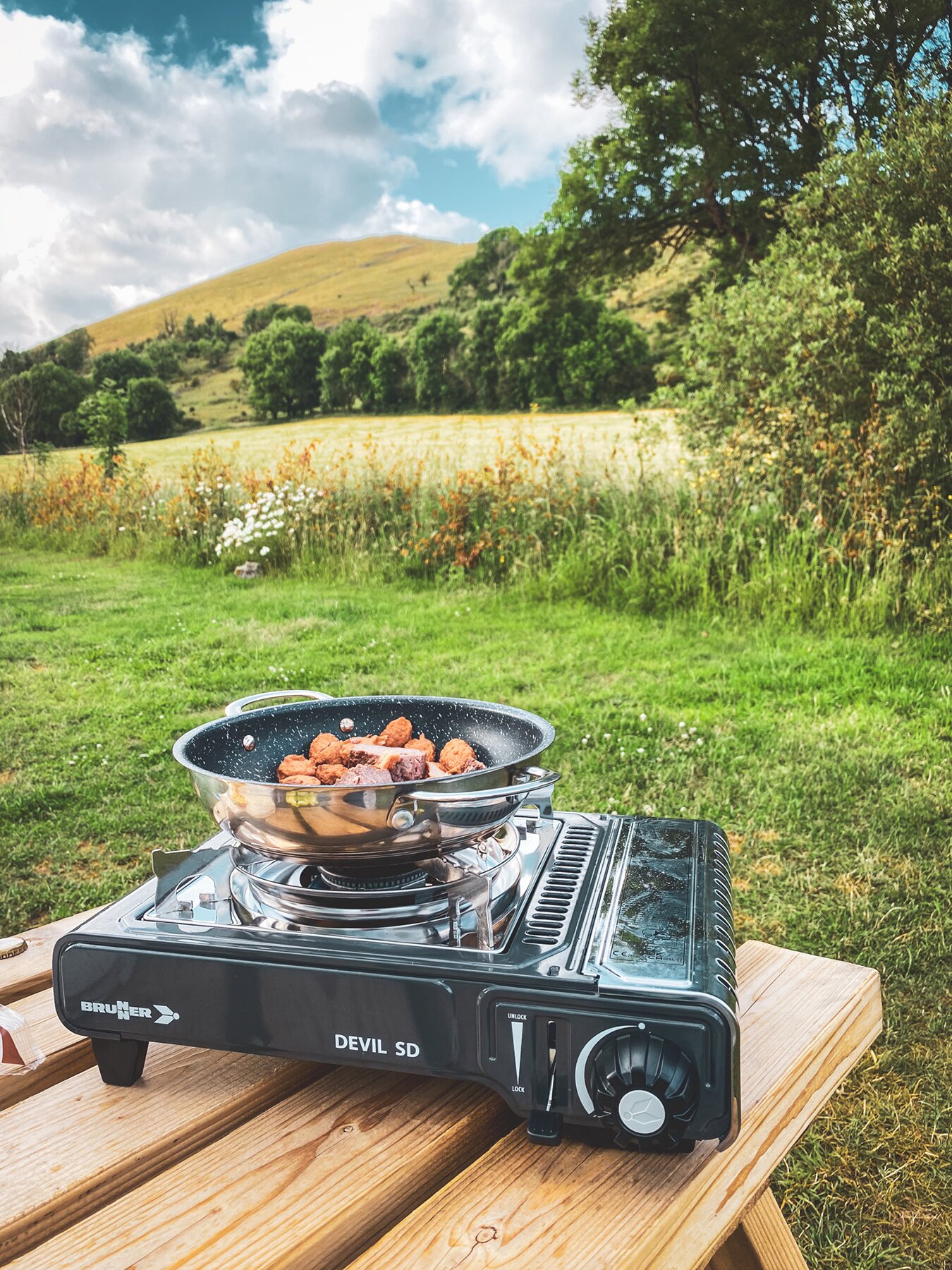 Brunner Kuchenka gazowa nabojowa Devil SD