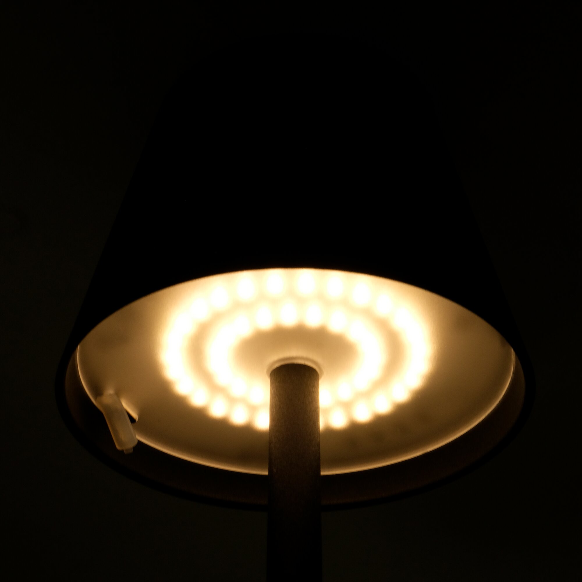 Brunner Lampa stołowa LED na baterie Lucien, czarna