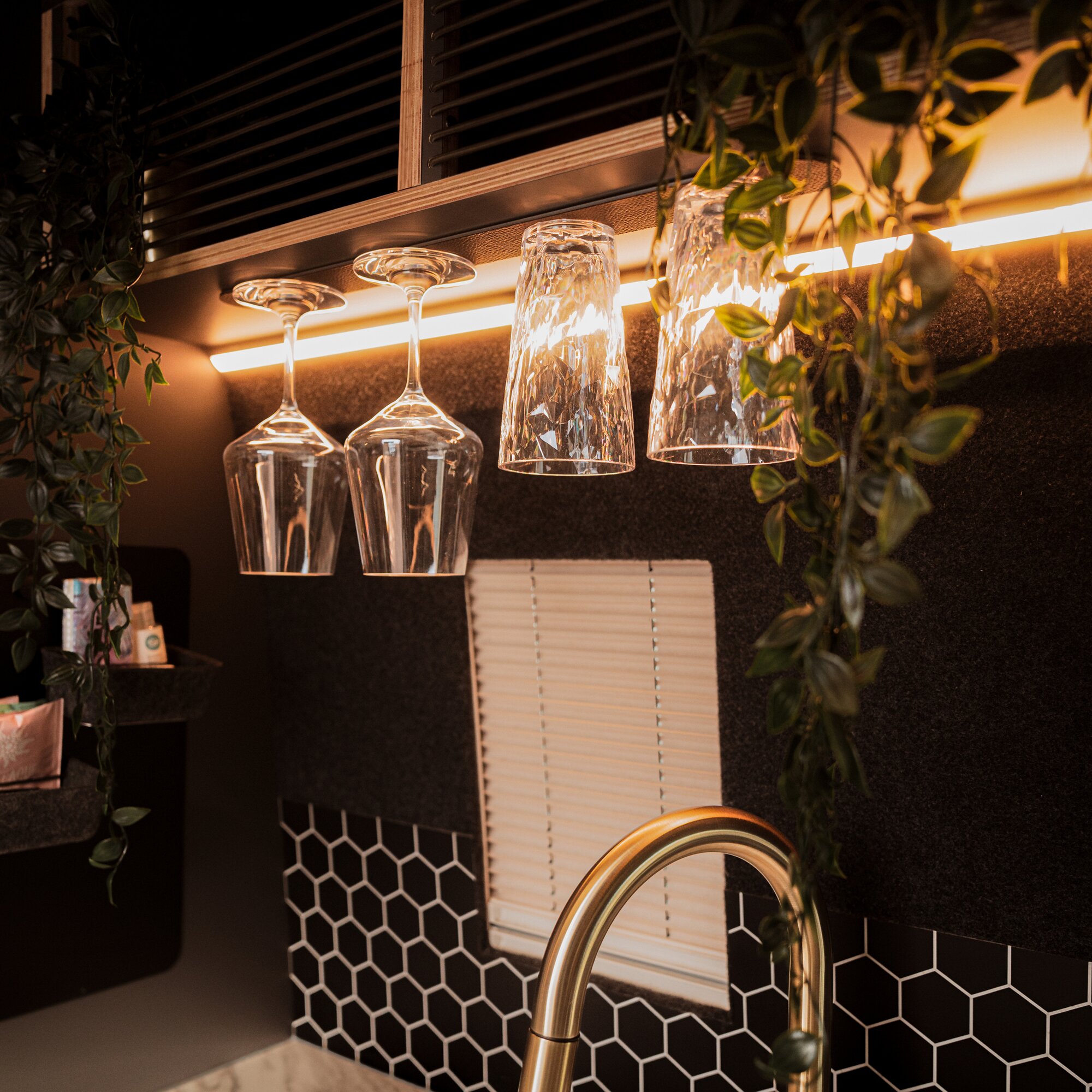 silwy Magnetyczne kieliszki kryształowe, kieliszek do wina