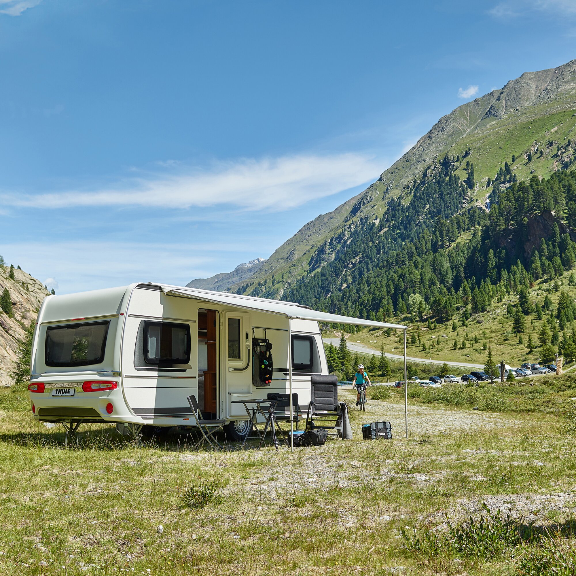 Thule Markiza Thule Omnistor 1200, 3,75 m, torba biała, szafirowo-niebieski